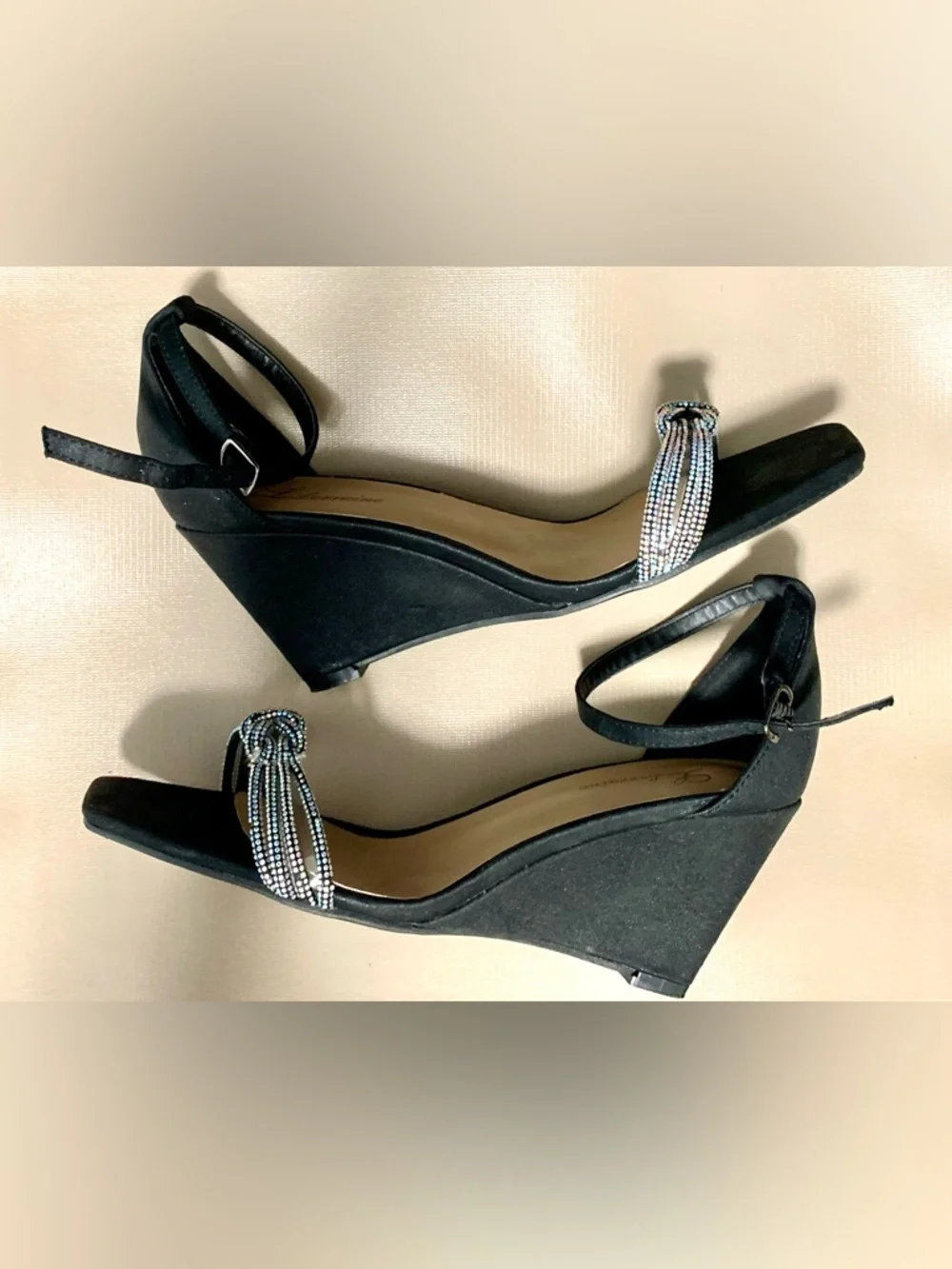 💎L. Lorraine “Jackie” Black Multi Rhinestone Wedge Size 10 Original Box
